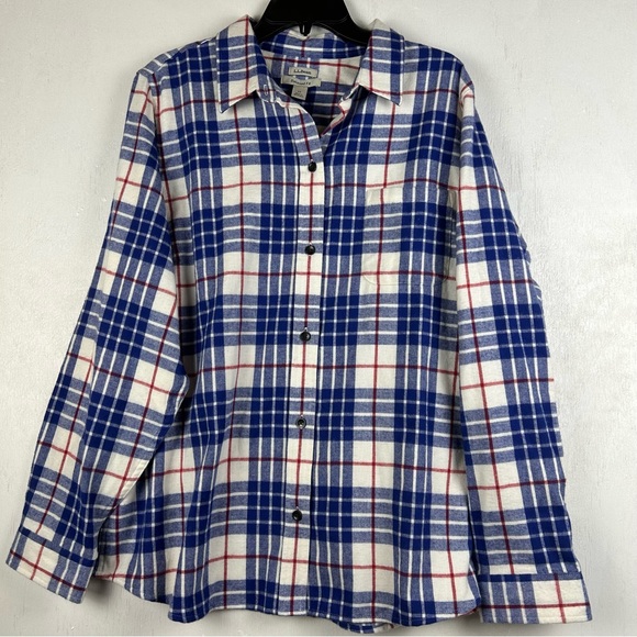 L.L. Bean Tops - LL Bean | Women’s Flannel multicolored plaid button up shirt front pocket plus